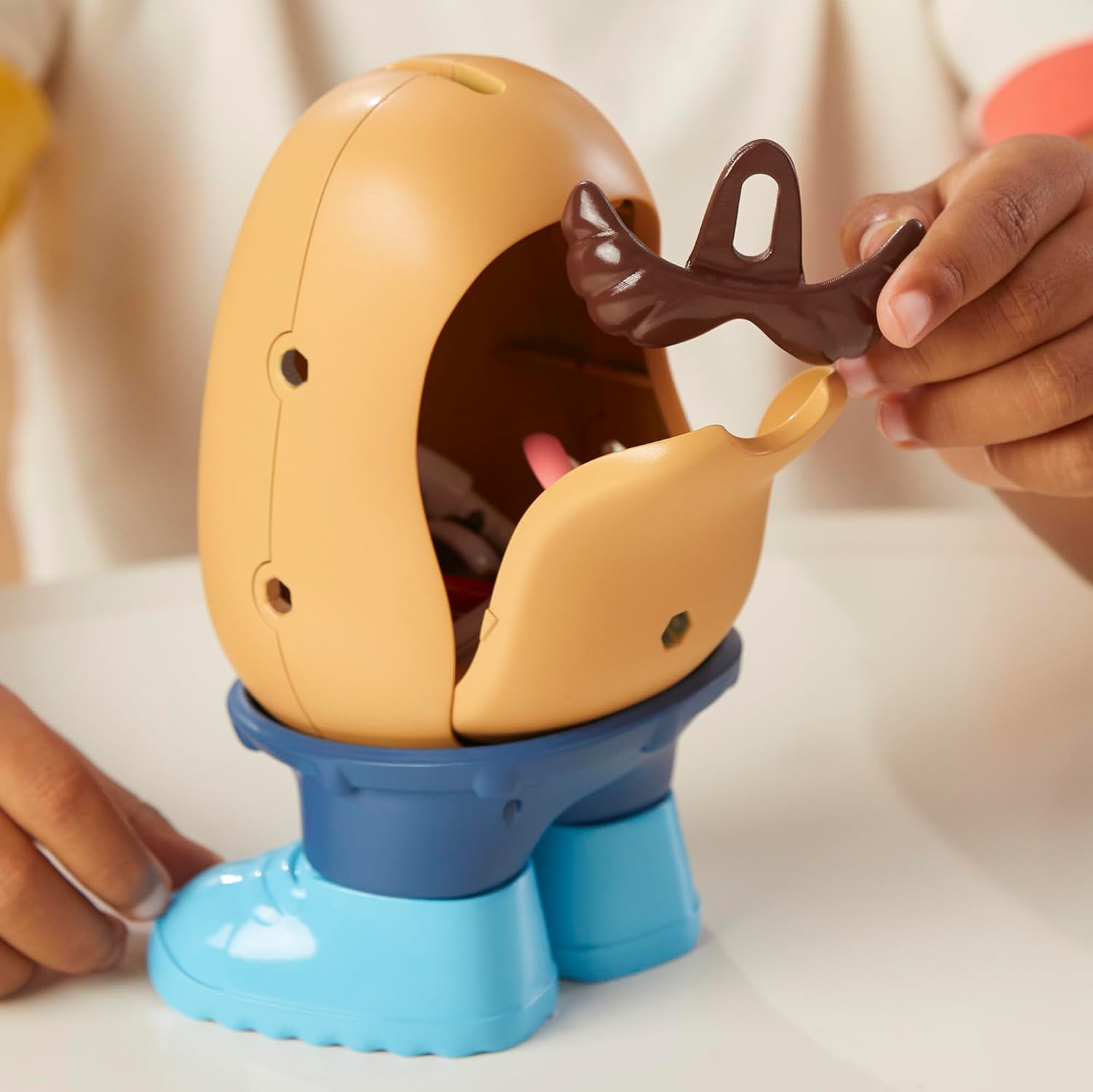 Mr. Potato Head Mr. Potato Head Set with 13 Parts and Pieces, Toddler and Preschool Toys for 2 Year Old Boys and Girls and Up - Image 4